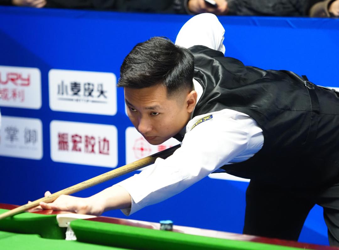 樊振东在关 樊振东在关