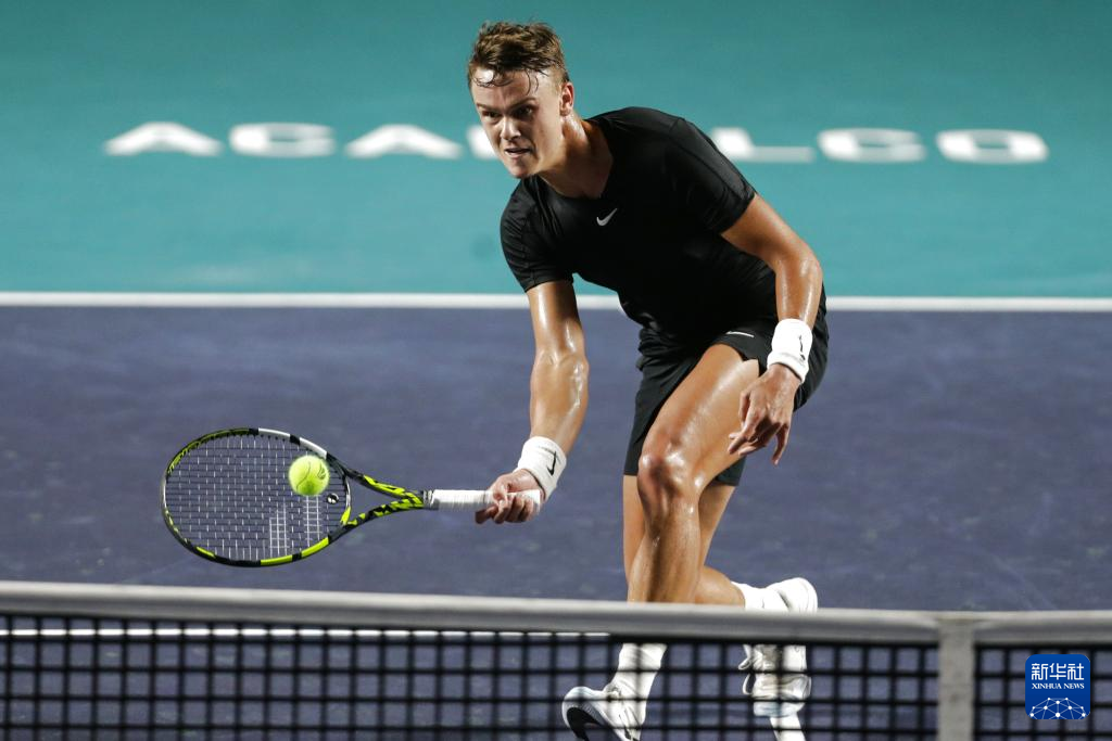 在比赛中展 在比赛中展